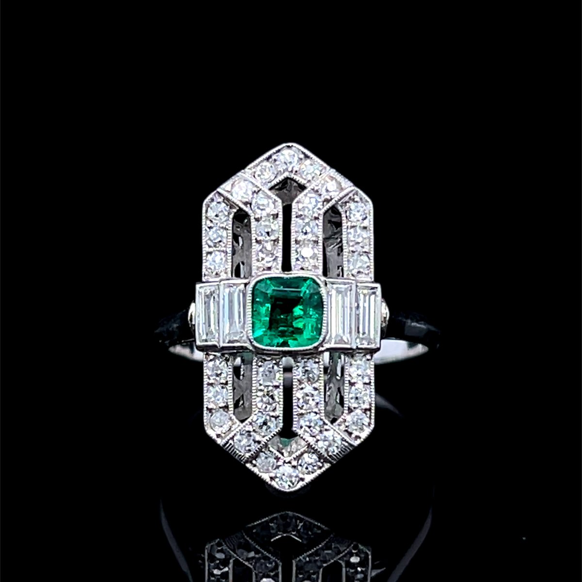 Art Deco Emerald & Diamond Ring Circa 1930s